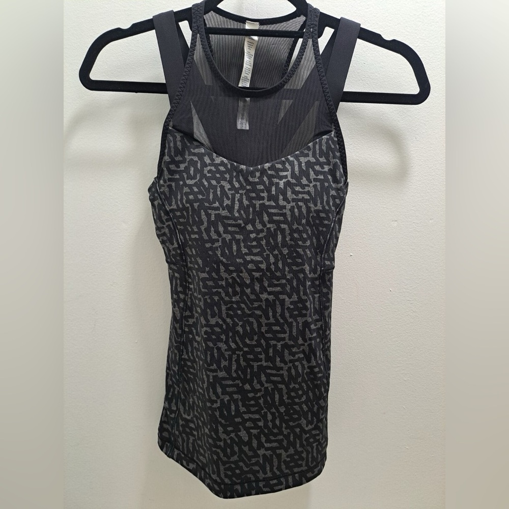 LULU LEMON Stylish Black Patterned Women's Top